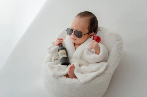 孝感怀孕多久出现呕吐